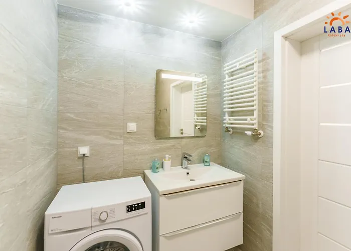 Laba Kasprowicza 20ab *